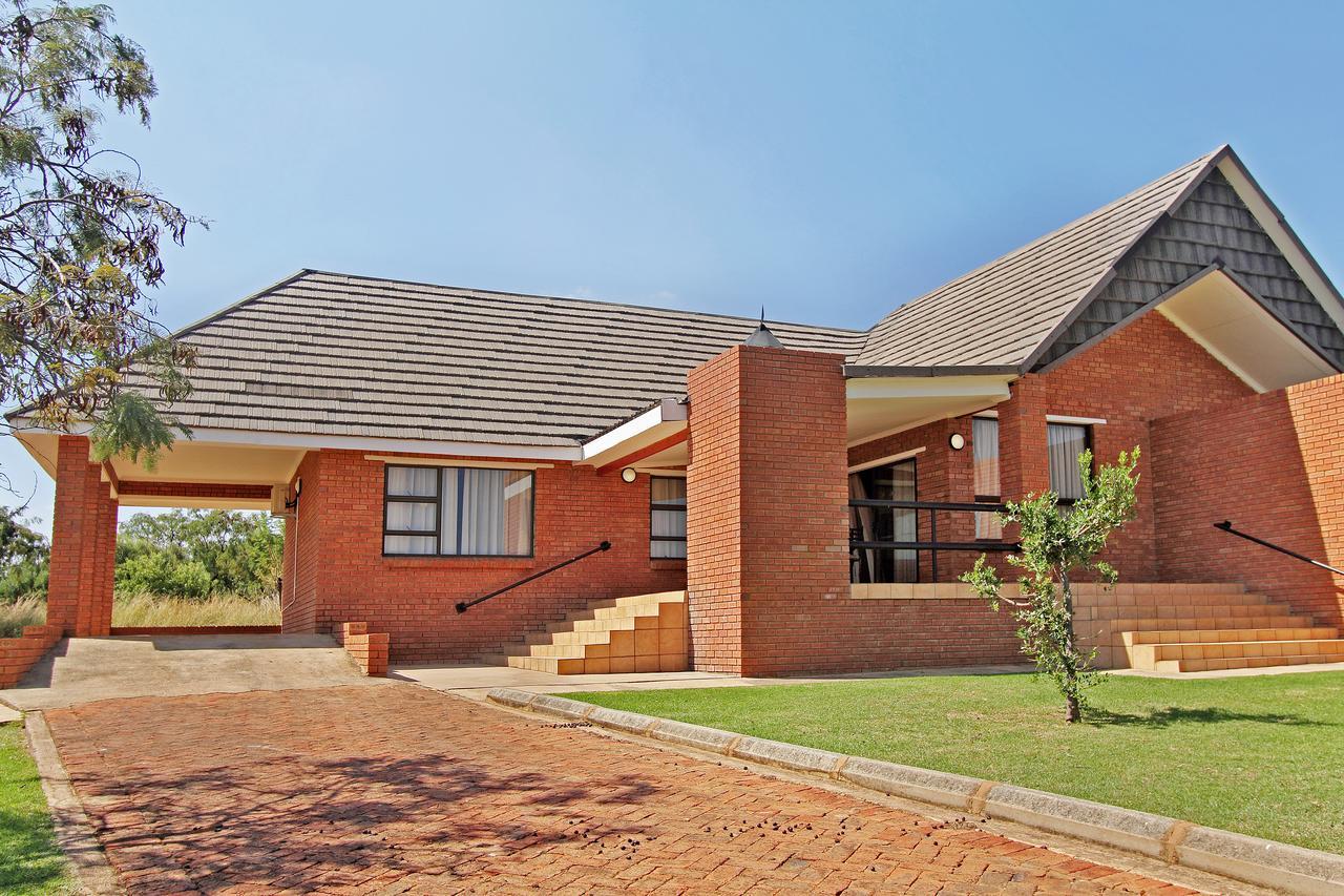 Monateng Safari 4* Wallmannstal
