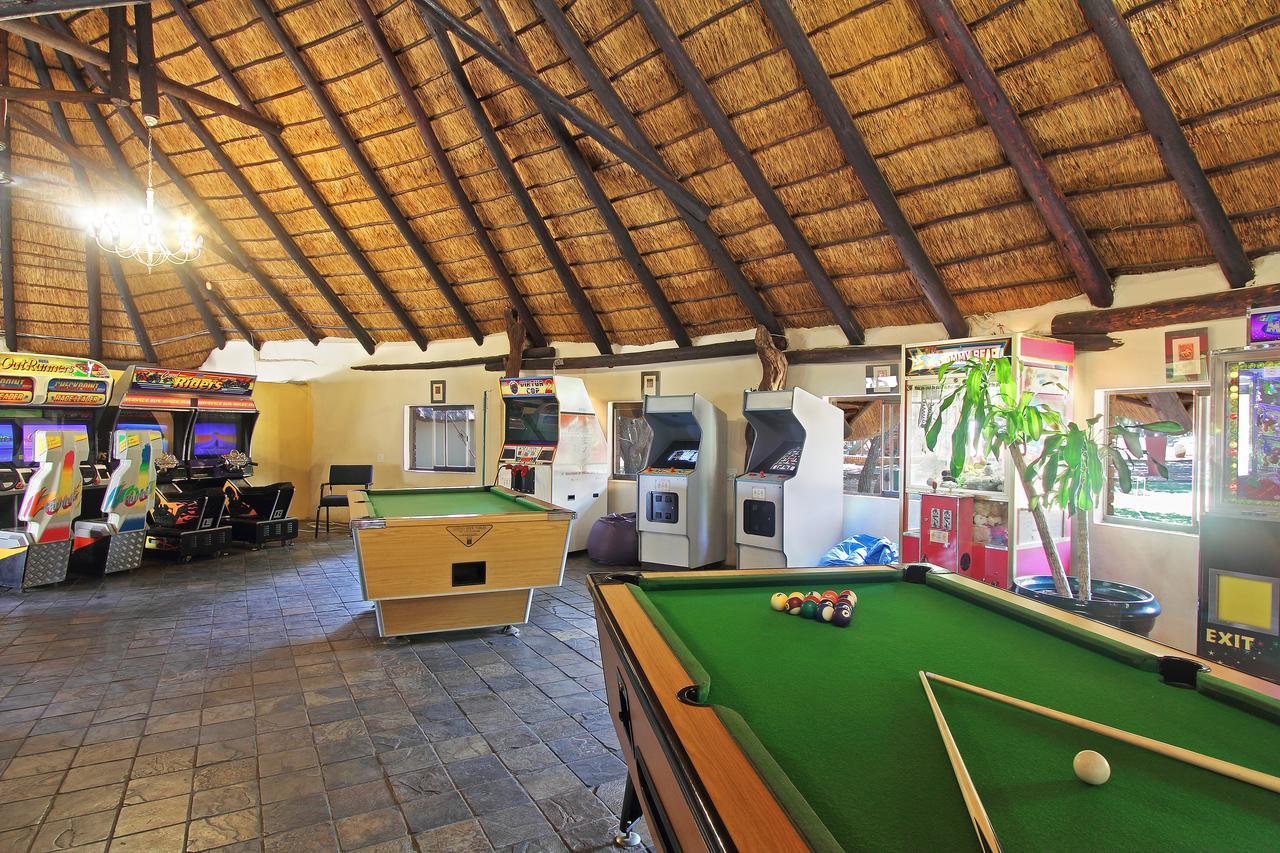 Monateng Safari 4*
